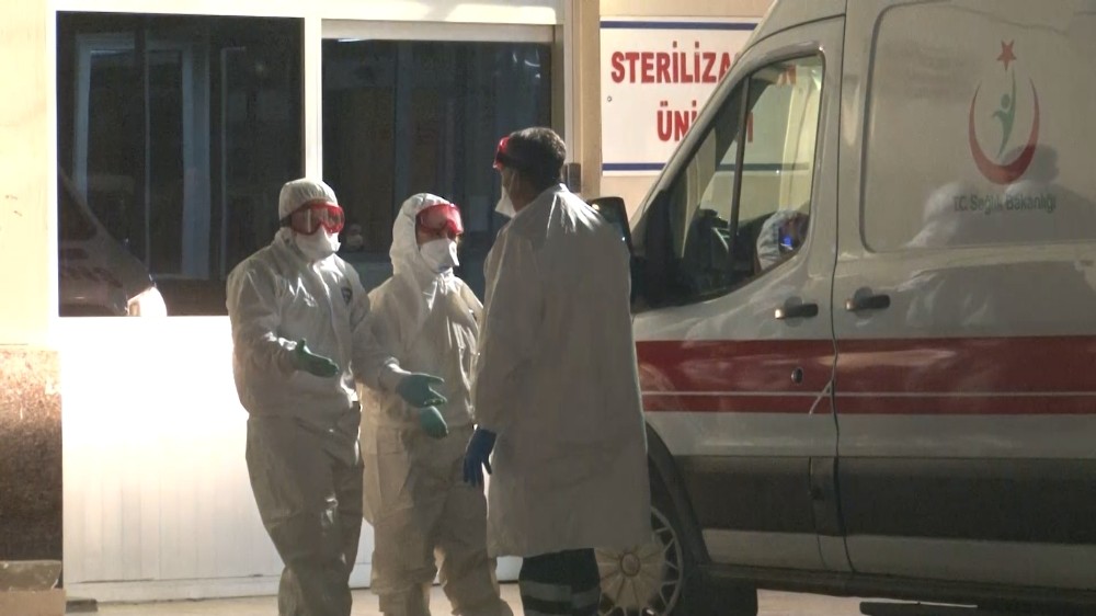 Reçete yazılarak 5 gün rapor verilen hasta yolda korona virüs şüphelisi diye yakalandı 