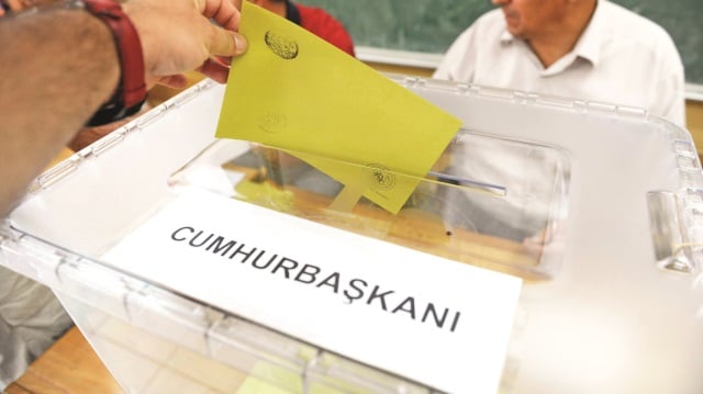 Referandum Nisan ayında