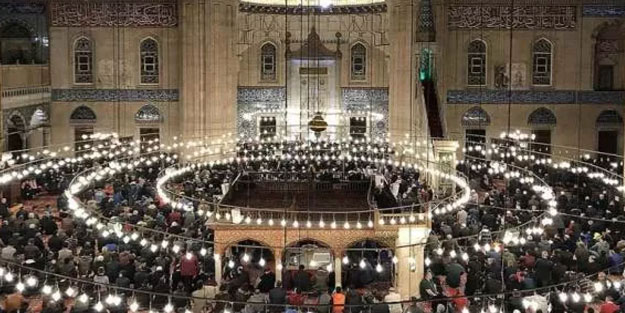 Regaib Kandili bugün idrak edilecek