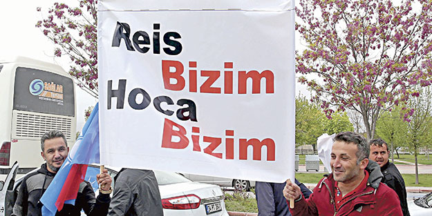 Reis de bizim hoca da bizim