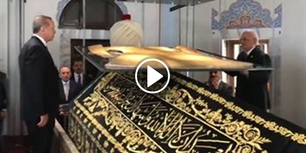 Erdoğan Yavuz Sultan Selim Han'ın türbesini ziyaret etti