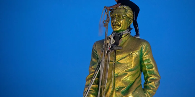 Rejim devrildi: Bangladeş, Müslüman halkın zaferiyle yeni bir döneme uyanıyor