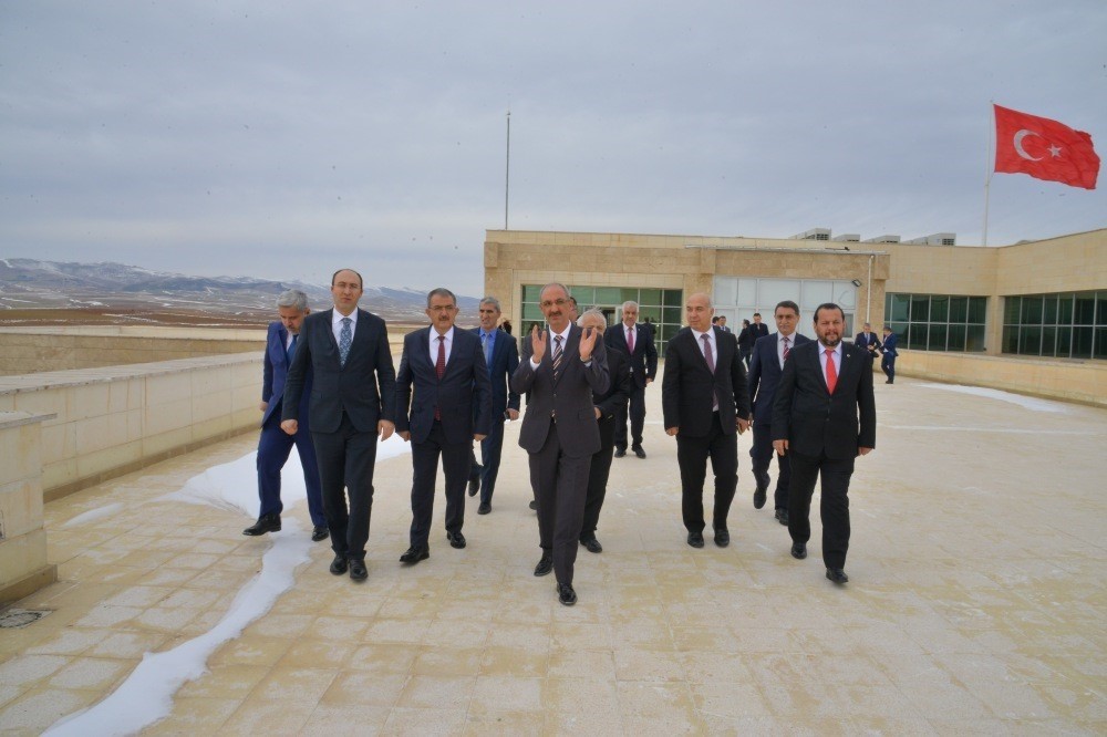 Rektör Akgül, UNİKOP 2020 devir teslim törenine katıldı 