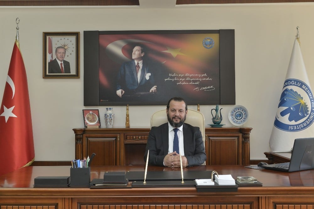Rektör Akgül: “Üniversitemizdeki akademik altyapı güçlenmeye devam ediyor” 