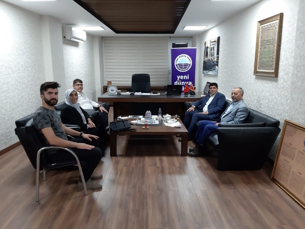 Rektör Alma, Yeni Dünya Vakfı Iğdır İl Temsilciliğini ziyaret etti 