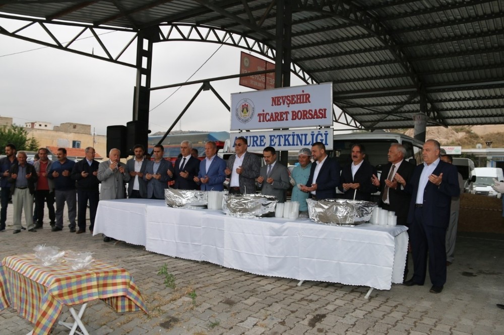 Rektör Bağlı, NTB’nin geleneksel aşure ikram etkinliğine katıldı 