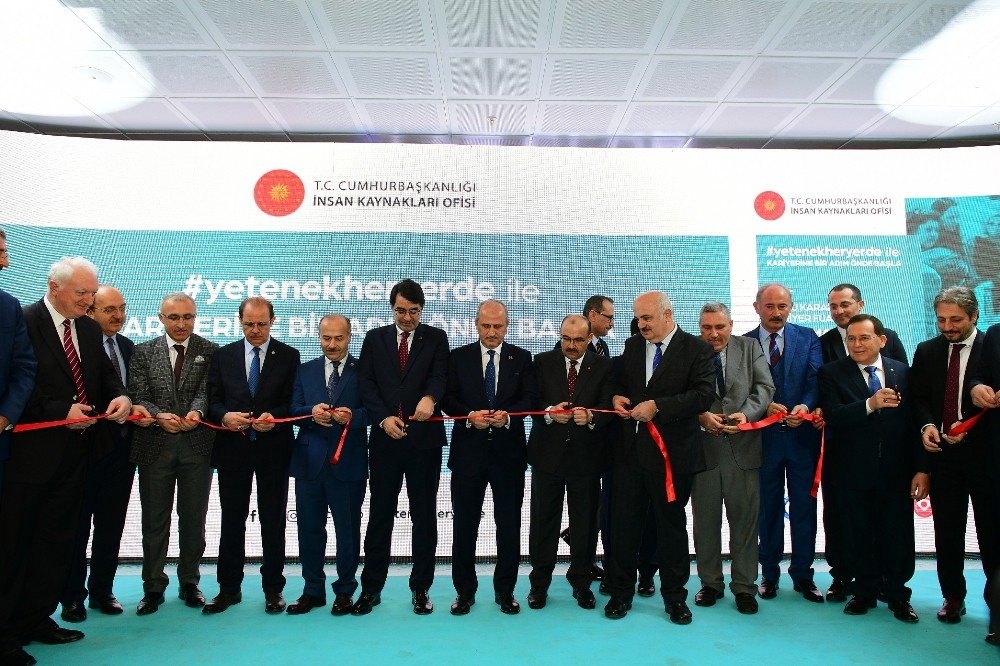 Rektör Coşkun DOKKAF açılış programına katıldı 