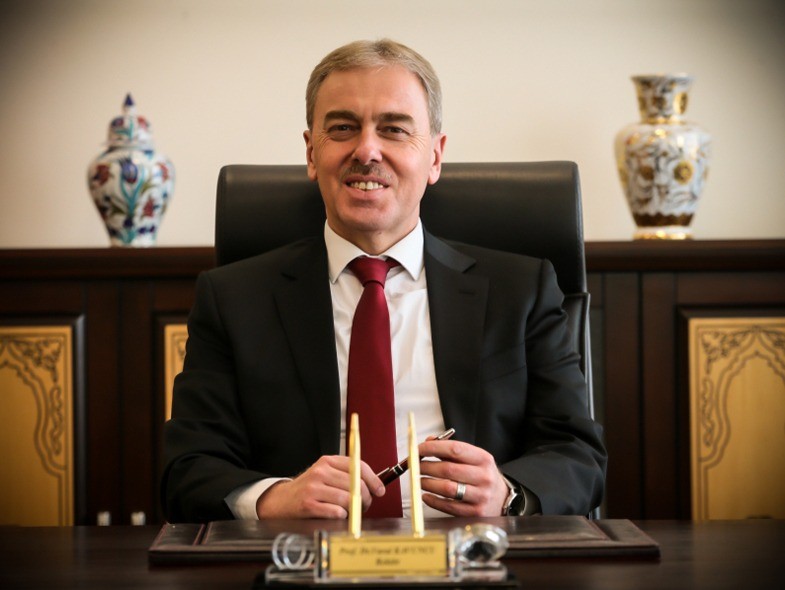 Rektör Kavuncu: 