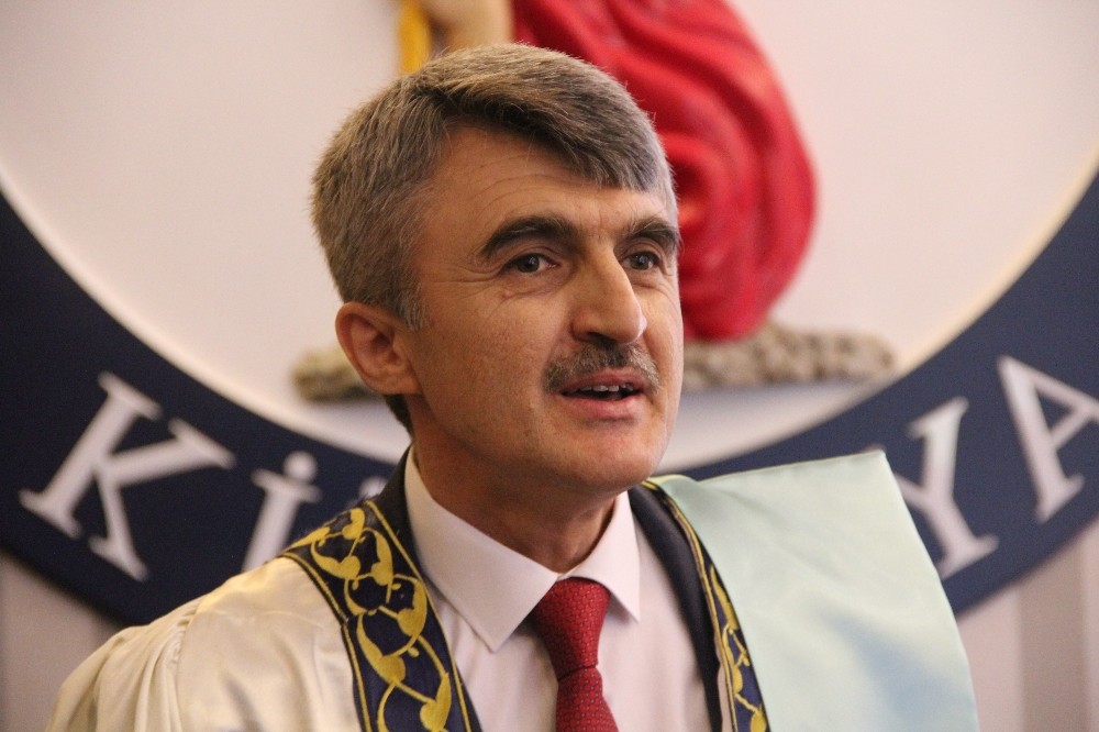 Rektör Kazım Uysal: 