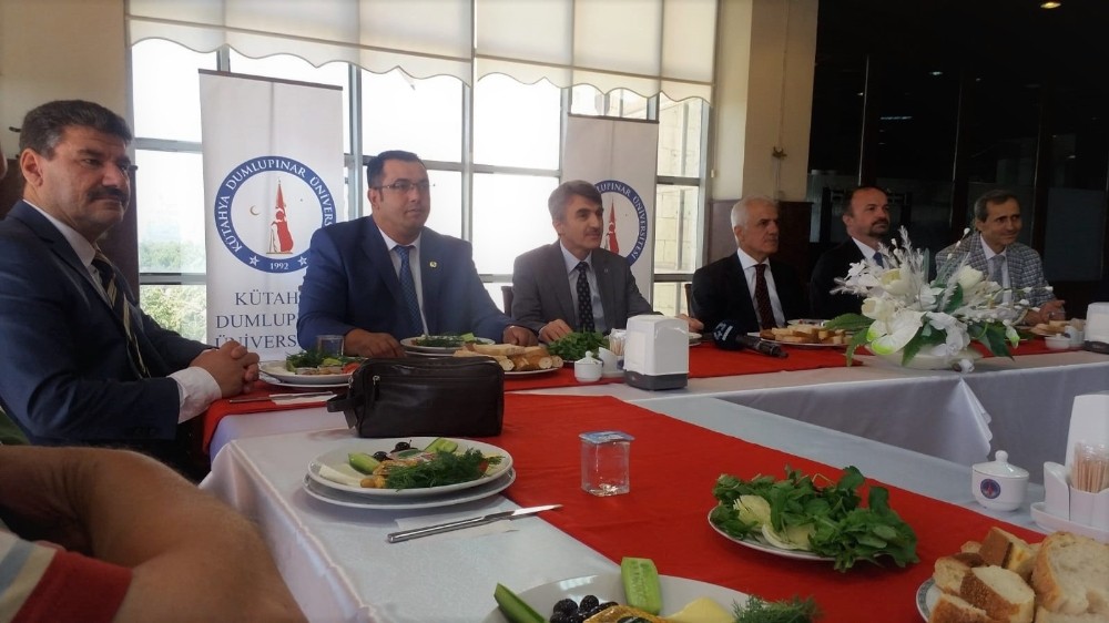 Rektör Kazım Uysal: 