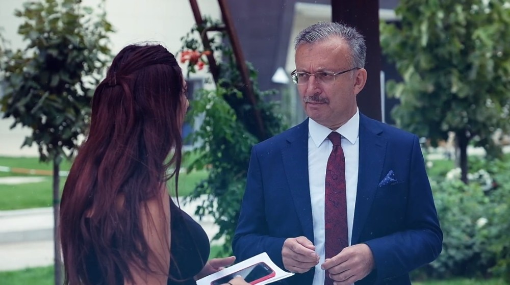 Rektör Levent’ten üniversiteyi kazanan öğrencilere ‘hoş geldiniz’ mesajı 