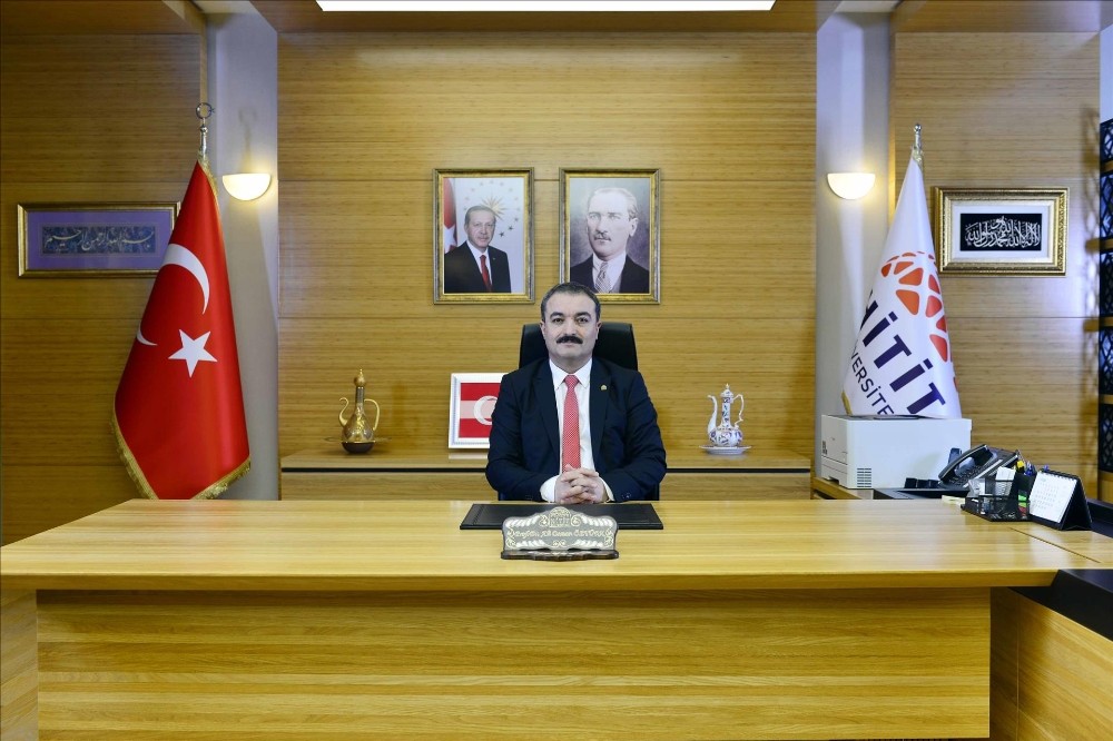 Rektör Öztürk’ten “Bizbize Yeteriz” kampanyasına destek 