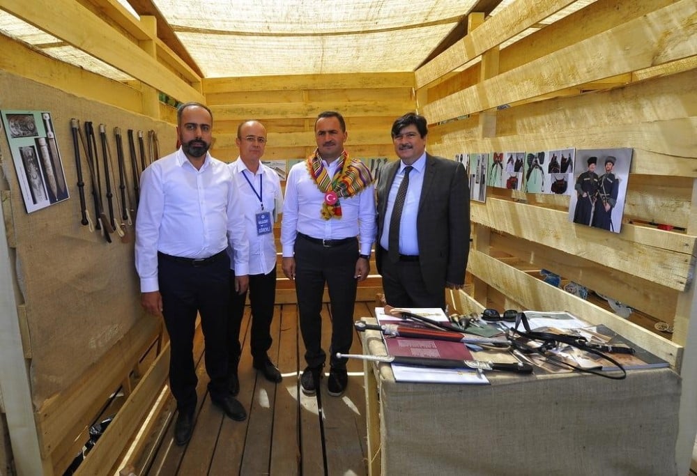 Rektör Şevli Ahlat‘ta kazı alanını ziyaret etti 