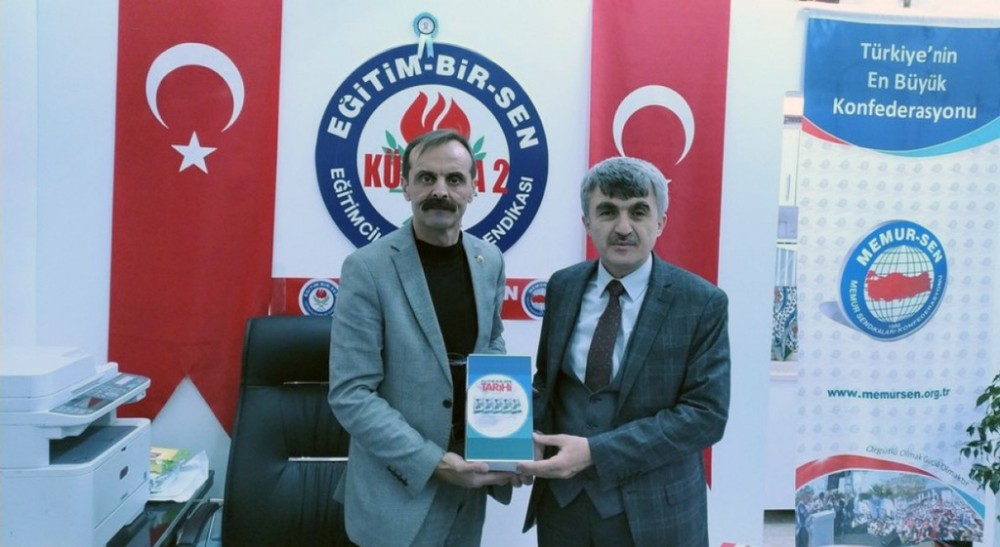 Rektör Uysal’dan, Eğitim-Bir-Sen Kütahya 2 No’lu Şubesine ziyaret 
