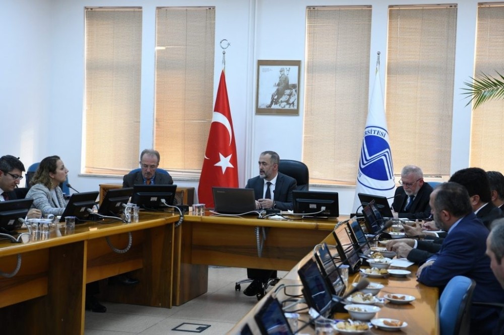 Rektör Uzun, Batı Karadeniz Üniversiteleri Birliği toplantısına katıldı 