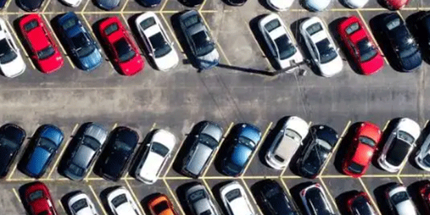 Renault'tan sürpriz Türkiye kararı! 300 bin liraya araba satmaya başladılar