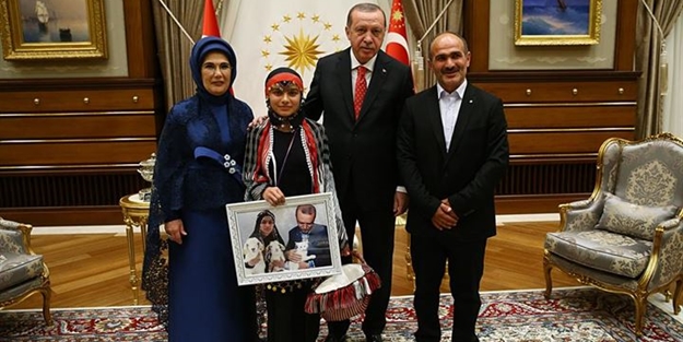 Resepsiyona Türkiye'yi duygulandıran o isim de katıldı