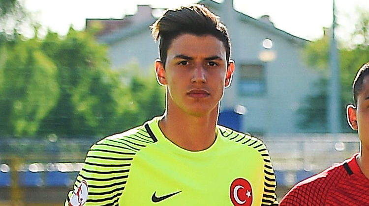 Resmen anlaştı! Manchester City'de ikinci Türk