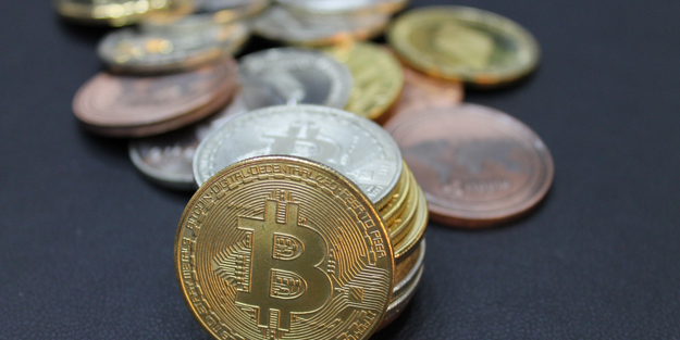 Resmen duyurdular! Bitcoin resmi para birimi oldu