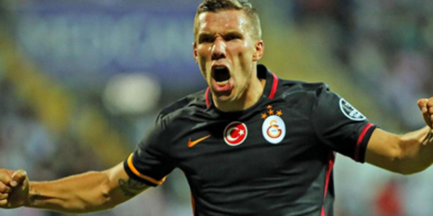 Resmen talih kuşu konmuş… Galatasaray’ın eski oyuncusu kurduğu dönerciyle servet kazanıyor! 210 milyon euro...