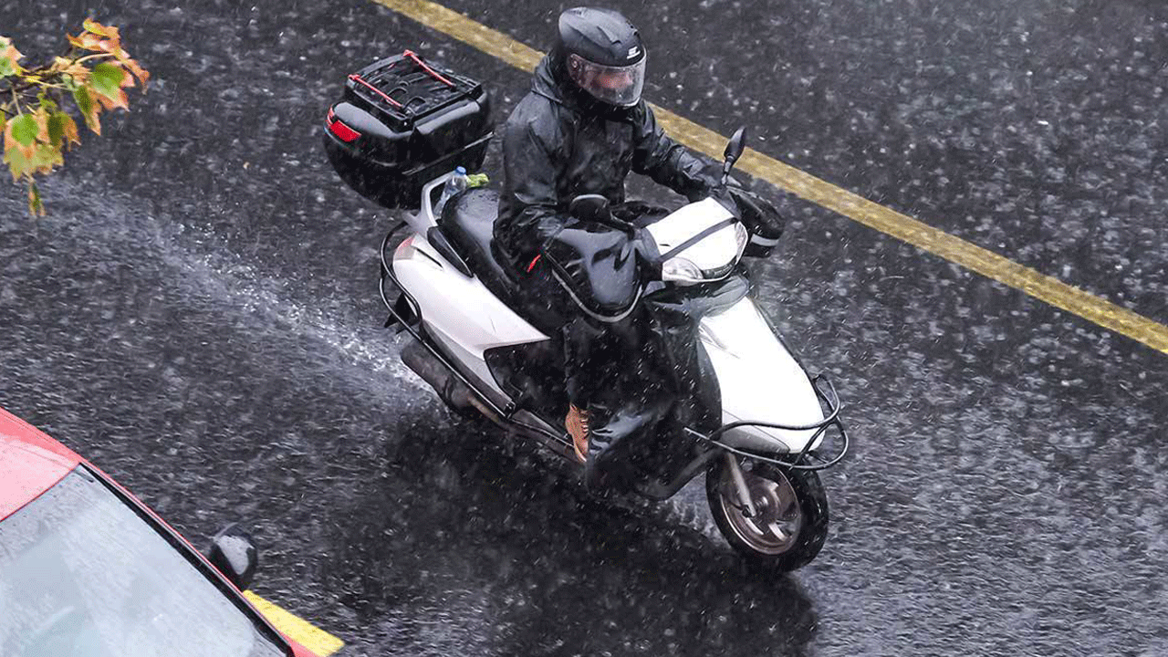 Resmi Gazete'de yayımlanarak yürürlüğe girdi: Kuryelik artık resmen tehlikeli meslek!