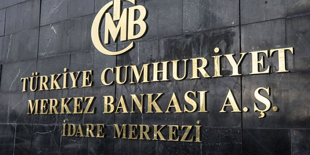 Kredi kartlarında faiz oranı düşürüldü