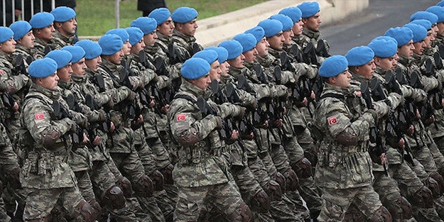 Resmi Gazete'de yayımlandı! Türk askeri kardeşinin yanında