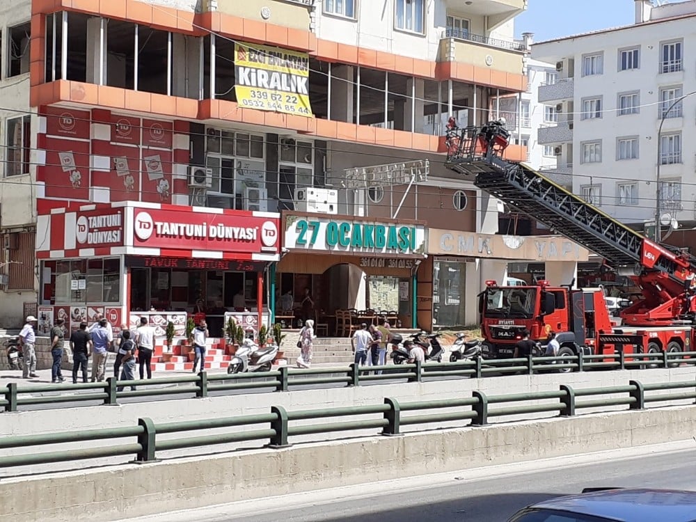 Restoranın bacasında çıkan yangın korkuttu 