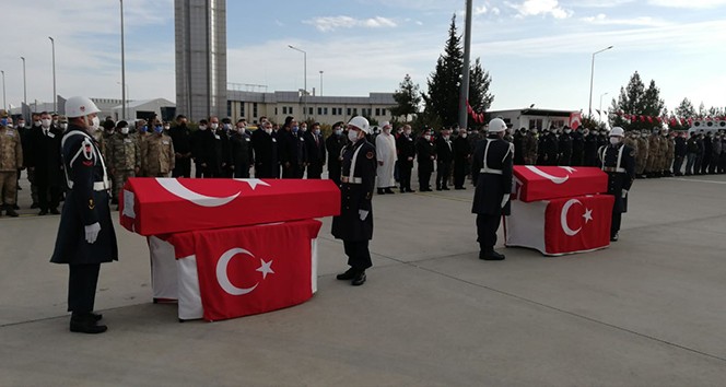 Resulayn şehitleri memleketlerine uğurlandı