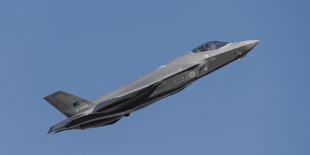 Reuters'tan ABD iddiası: Türk pilotların F-35 eğitimi askıya alınabilir