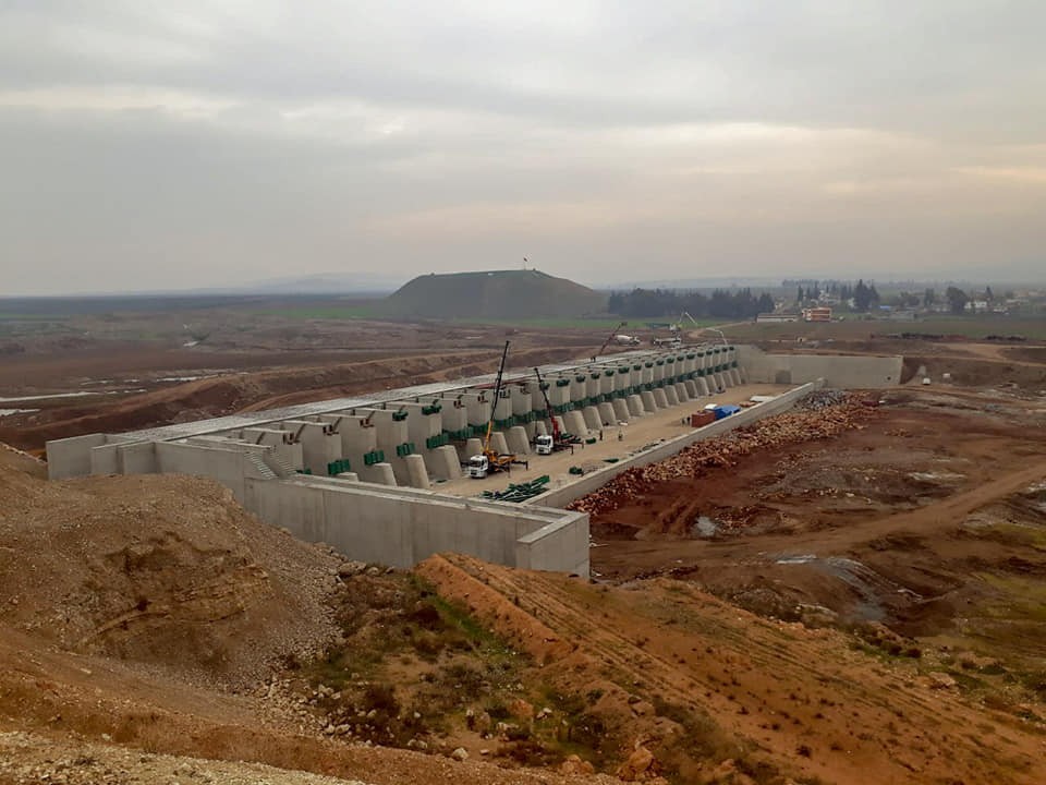 Reyhanlı Barajında su tutuldu 
