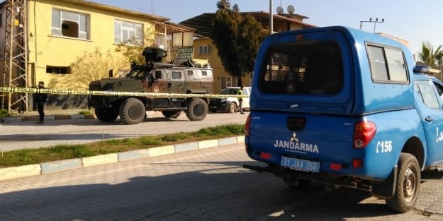Reyhanlı'da LPG istasyonuna roketli saldırı!
