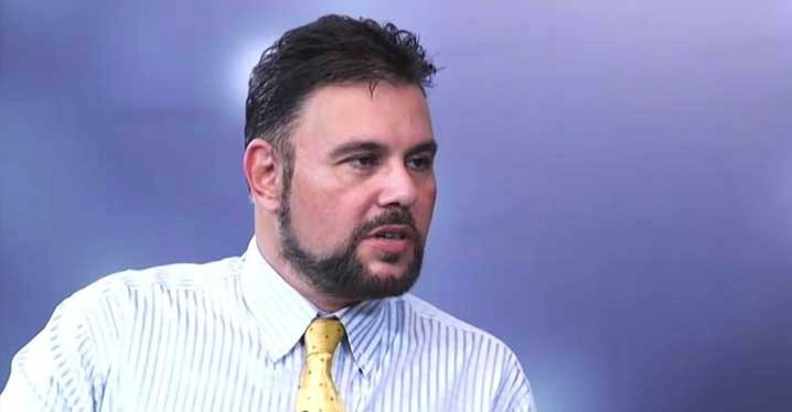 Rezalet ki ne rezalet! Asıl sen 