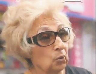 Rezalet ki ne rezalet! Şu kadının yaptığına bakın! Yüzünde meymenet yok