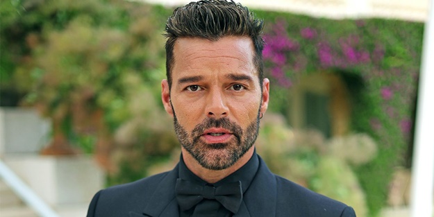Ricky Martin'den depremzedeler için çağrı