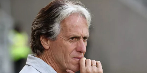 Rıdvan Dilmen Jesus'a verdi veriştirdi!