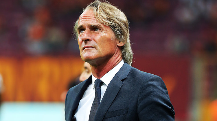 Riekerink'ten şaşırtan derbi tahmini!