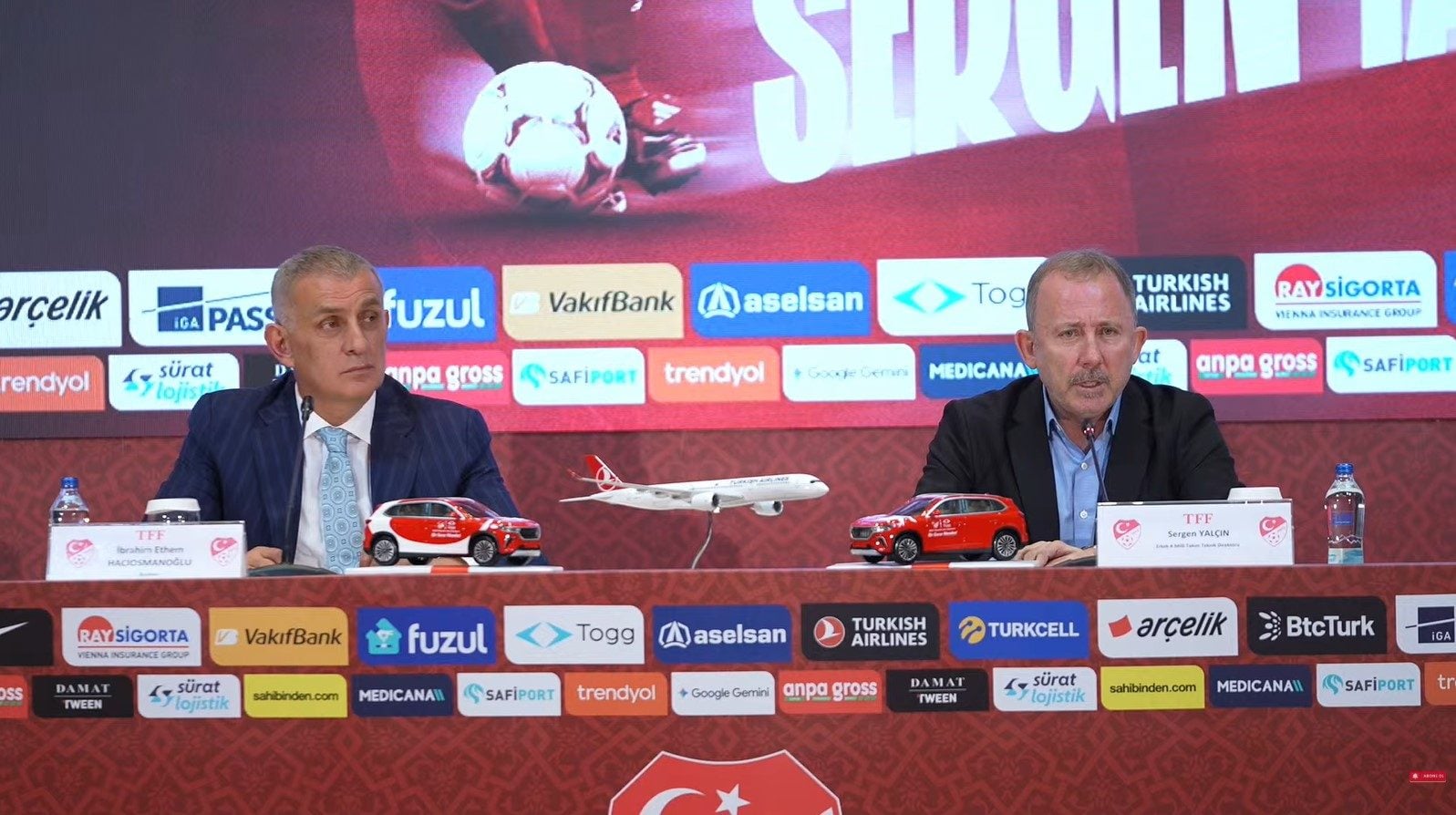 Riva’da imza töreni yapıldı! A Milli Takım’da Sergen Yalçın dönemi resmen başladı