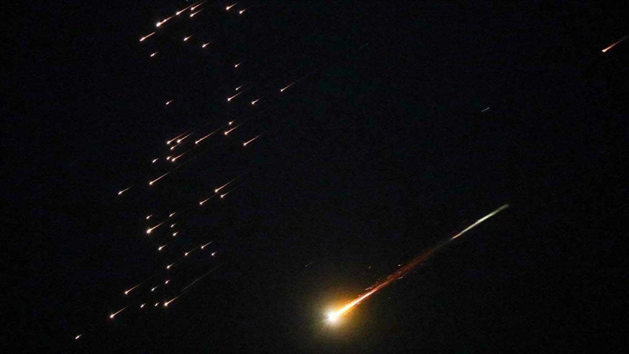 Riyad'ı hedef alan füze saldırıları engellendi