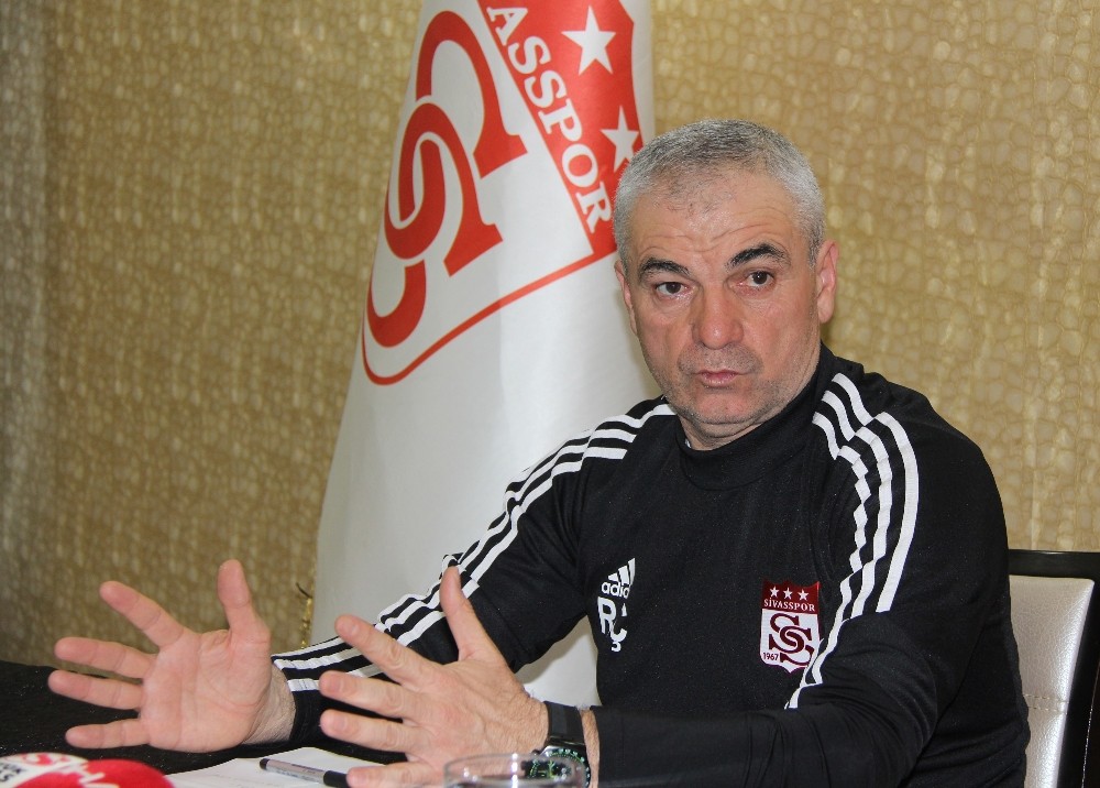 Rıza Çalımbay: “Hakem Arda Kardeşler’i kınıyorum!” 