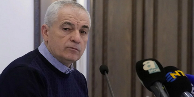 Rıza hocam artık yetmedi mi? Böyle Beşiktaşlılık olmaz... Hasan Arat'ı terletecek hamle!