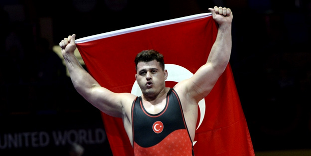 Rıza Kayaalp Avrupa şampiyonu oldu