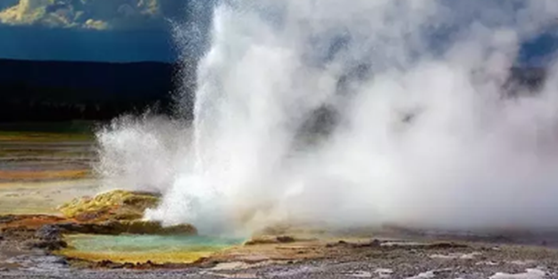 Rize denizinden siyah petrol beklenirken herhalde beyaz petrol fışkıracak! Tüm kent şaştı kaldı
