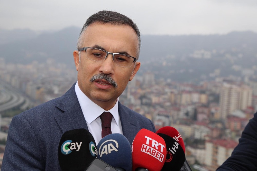 Rize Valisi Kemal Çeber: “Rize için kentsel dönüşüm kaçınılmaz” 