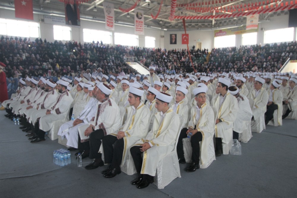 Rize’de 355 hafız icazet aldı 