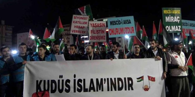 Rize’de Filistin’e destek gösterisi