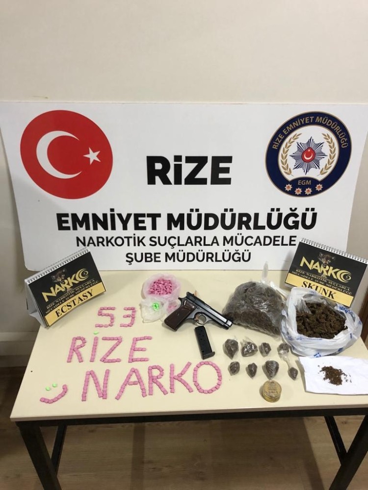 Rize’de torbacının evine şafak operasyonu 