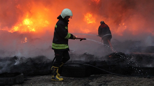 Rize'de yangın korkuttu
