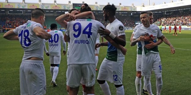 Rizespor evinde Kayseri'ye patladı!