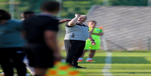 Rizespor, hazırlık maçında Sumudicalı Al Shabab ile karşılaştı